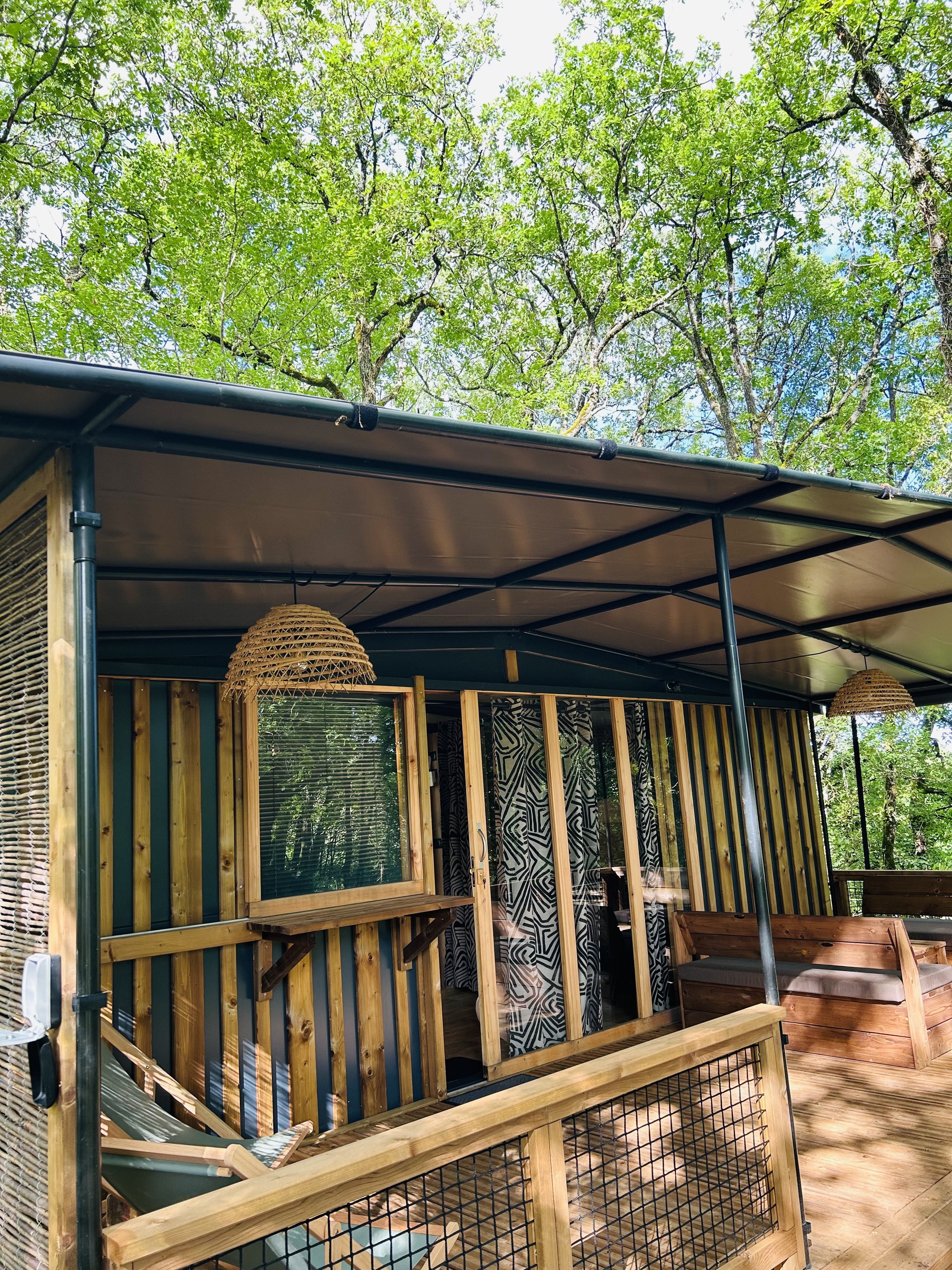 Gîtes Ethic Simple & Chic ~ La Tiny House, Le Montat