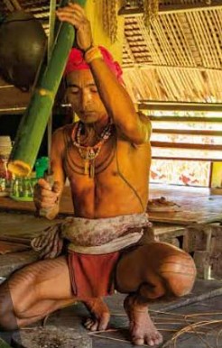 Exposition de photographies : "Sumatra, voyages en îles plurielles" de Frédérique Levecque, Saignes - photo 2