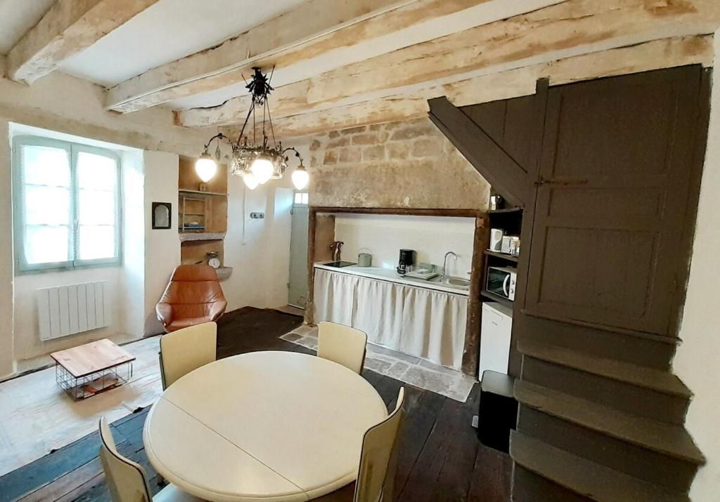 A l'Epicerie, Caniac-du-Causse