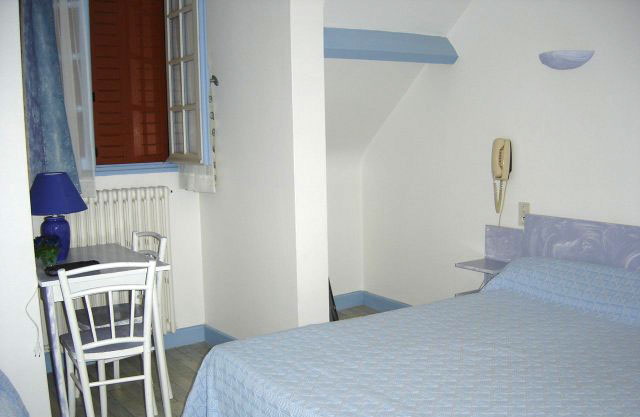 Hôtel Restaurant La Bonne Famille, Cressensac-Sarrazac