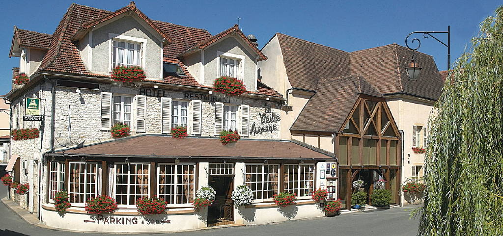 Hôtel Restaurant La Vieille Auberge