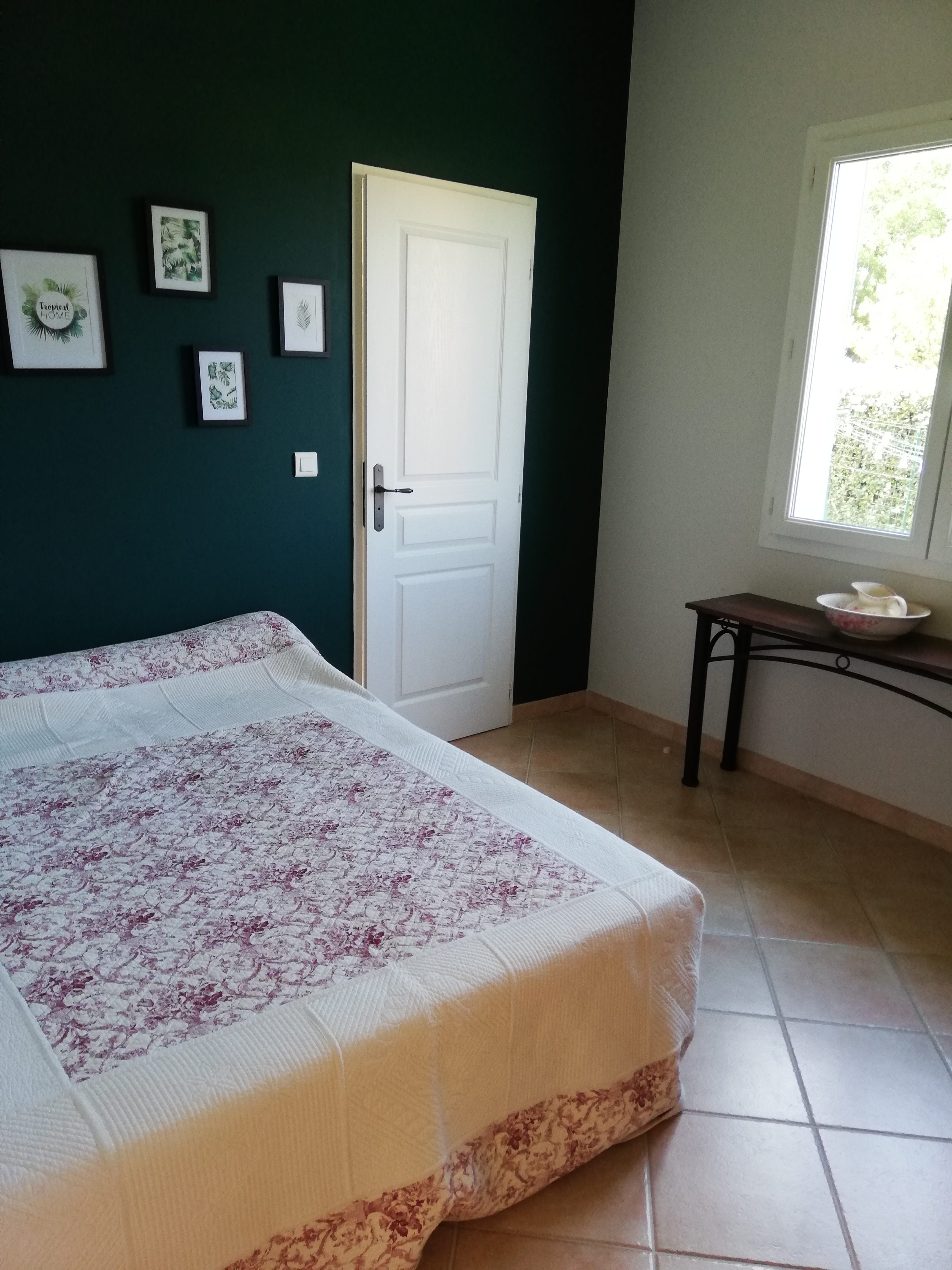 Chambre avec piscine