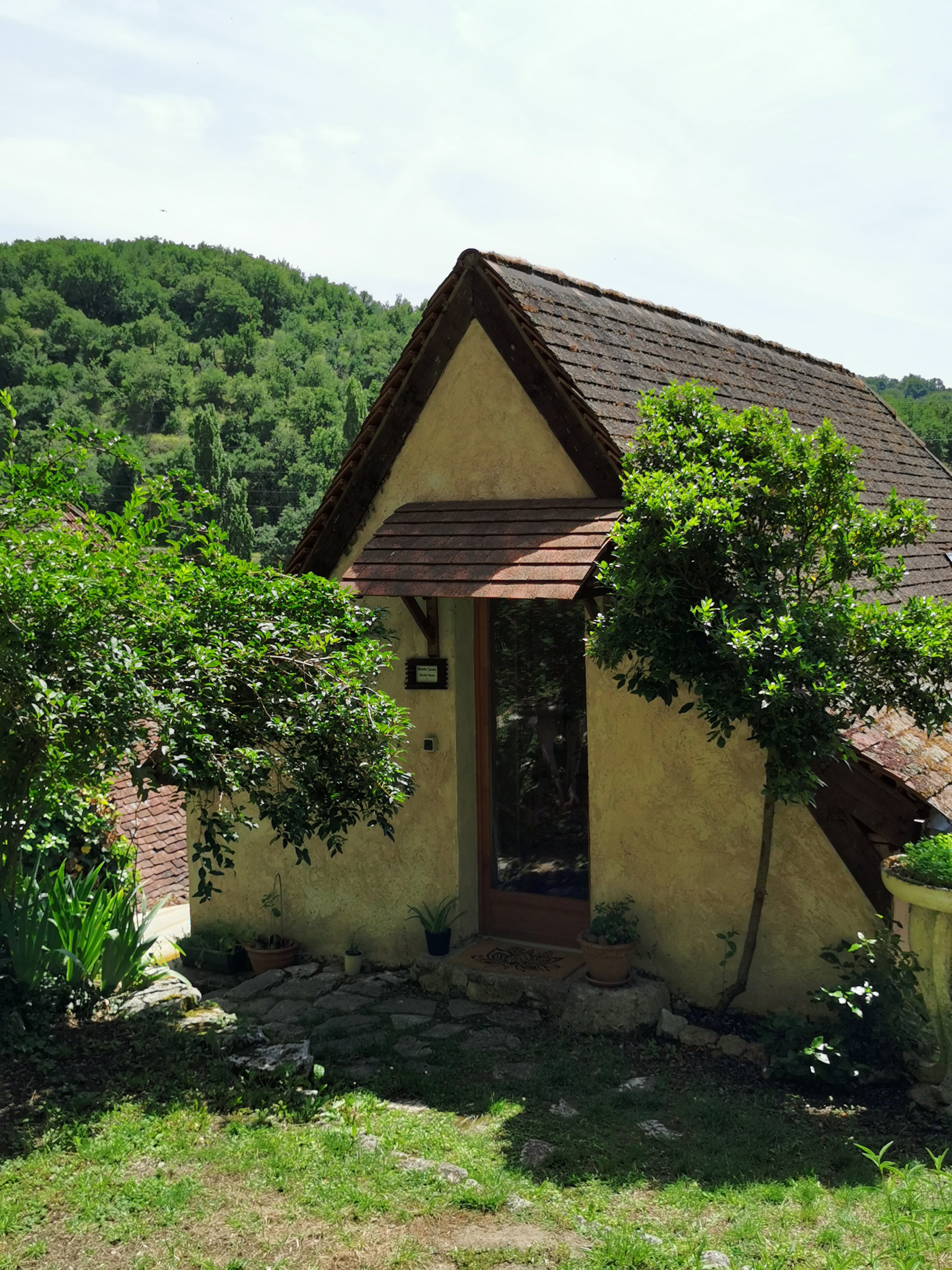 Un jardin dans la falaise - Studio Occitanie — photo 3