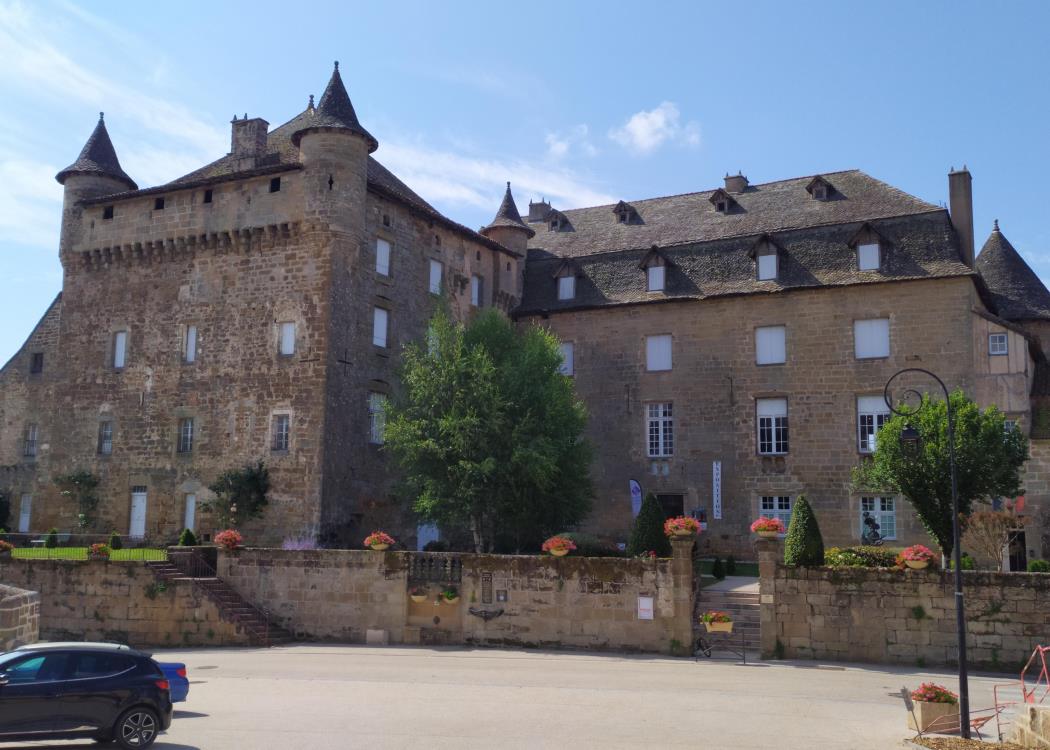 Château de Lacapelle-Marival