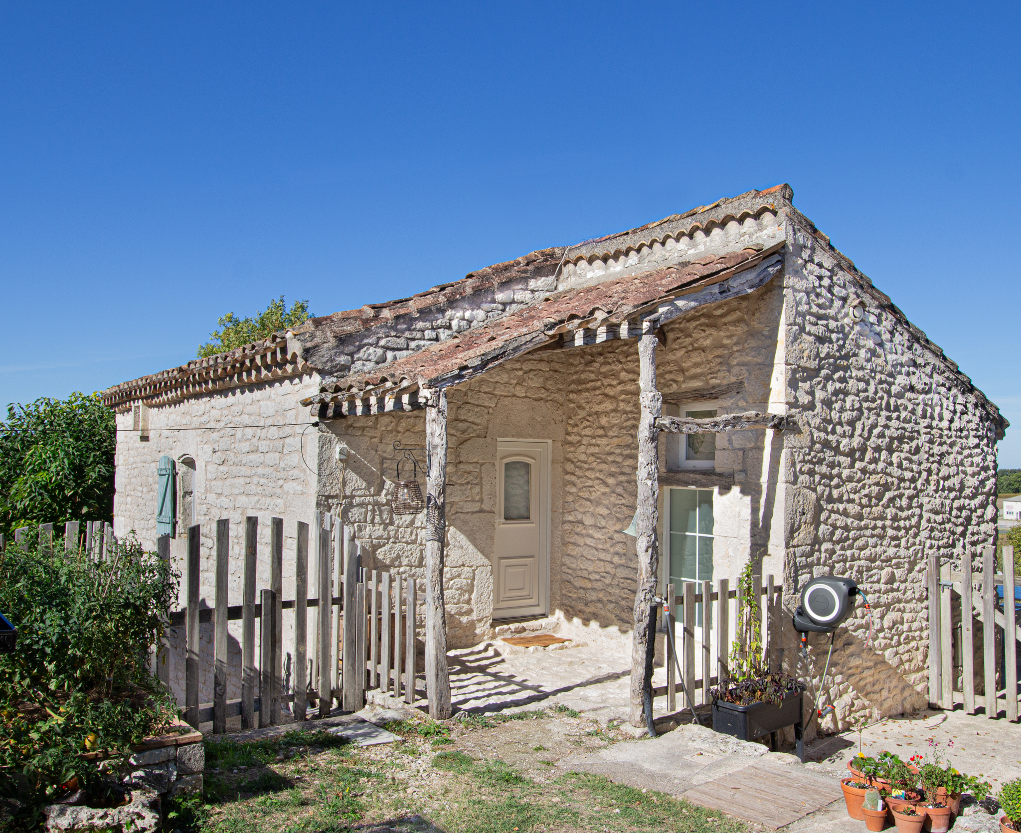 Maisonnette à Bovila