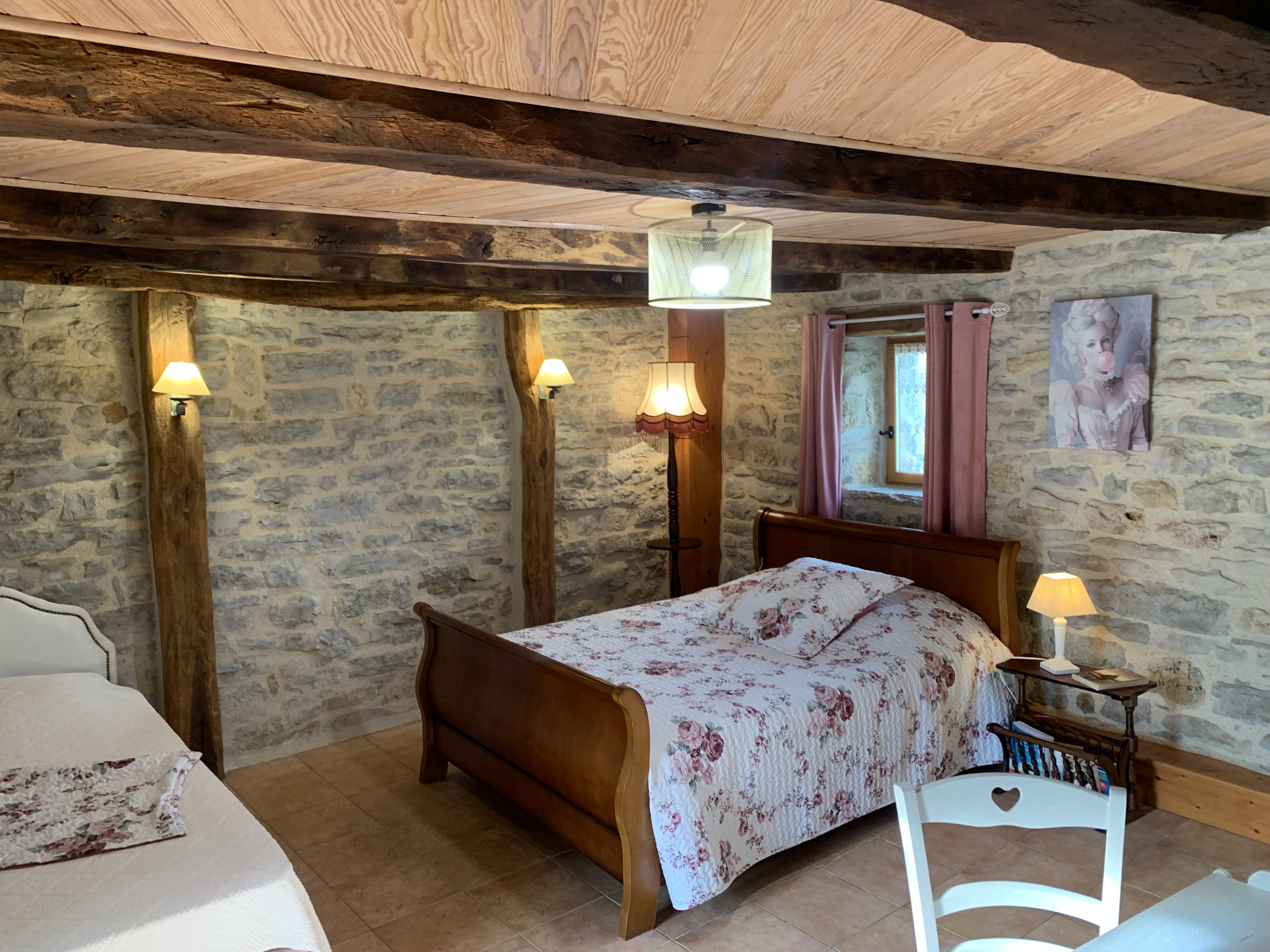 Chambres d'hôtes à la ferme : Le Mas d'Ambayrac, Promilhanes - photo 3