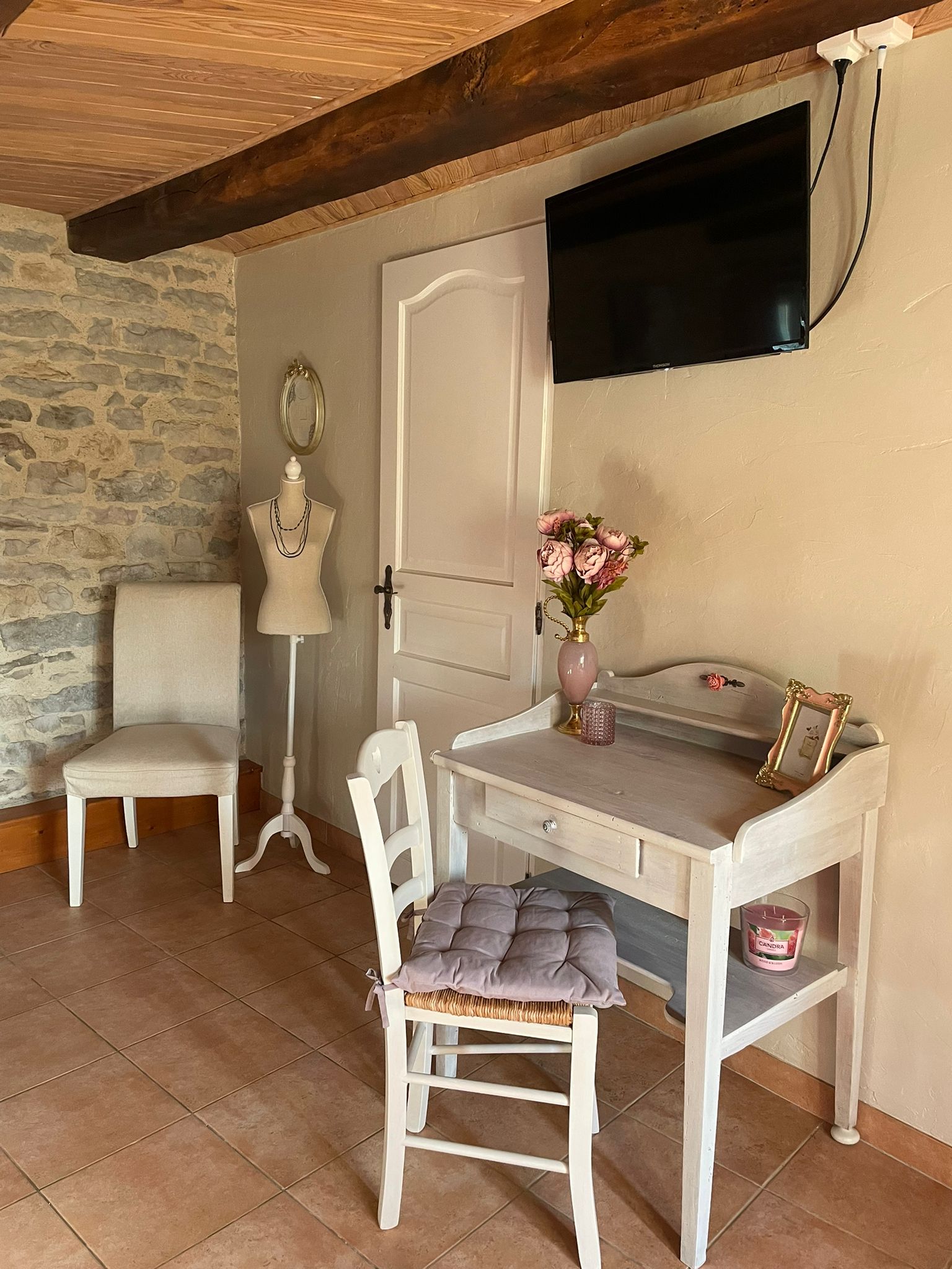 Chambres d'hôtes à la ferme : Le Mas d'Ambayrac, Promilhanes - photo 4