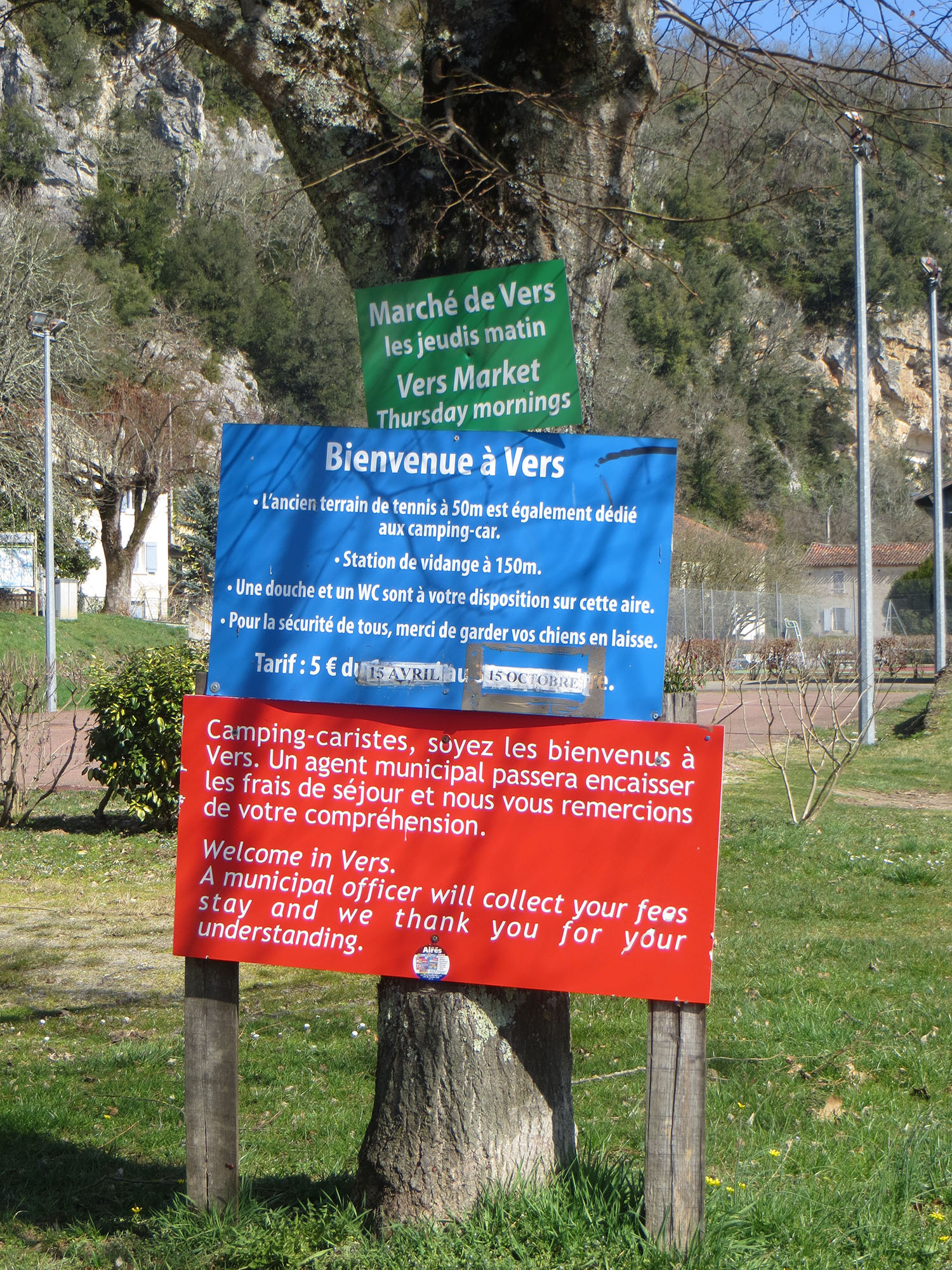 Aire d'Accueil de Vers — photo 2