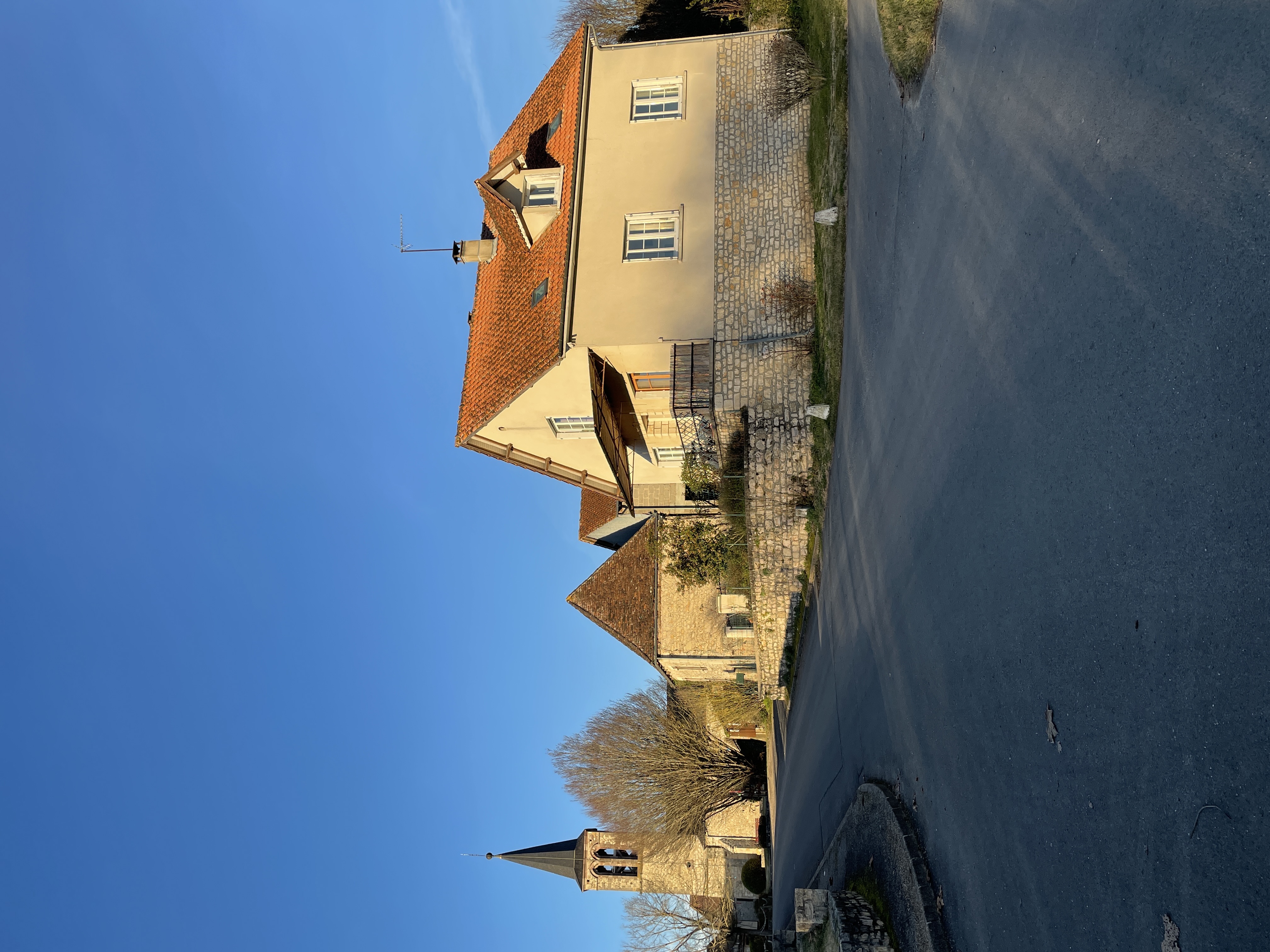 A Lot of Souvenirs, Tauriac - photo 11