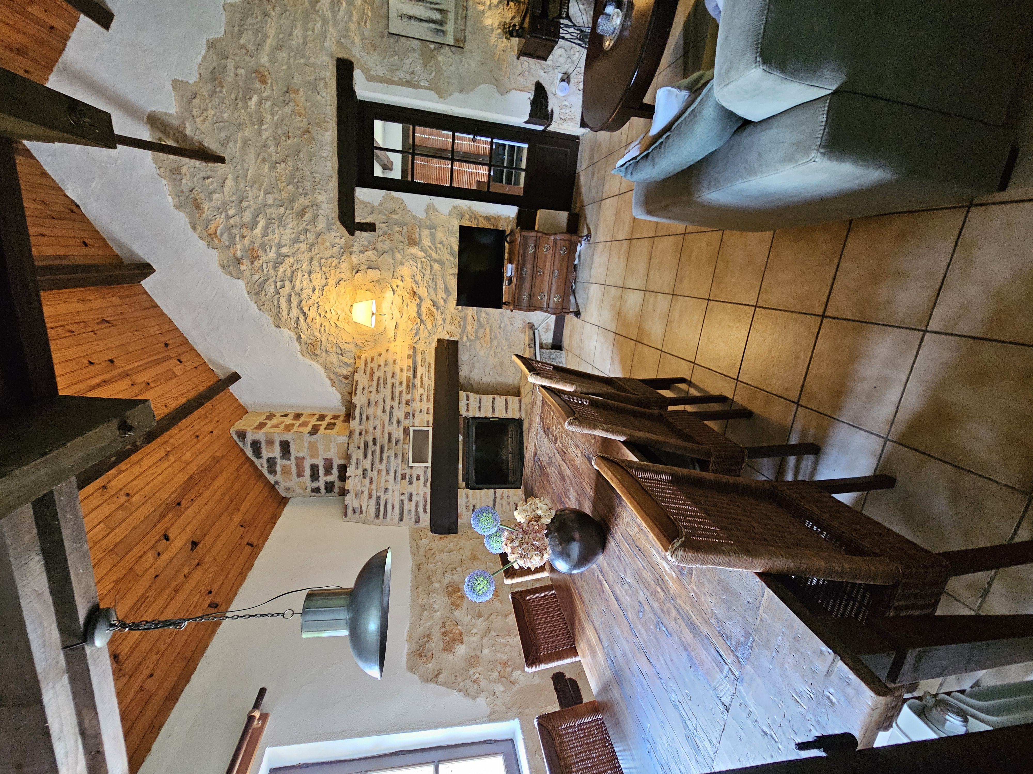 Font Neuve - Maison Jasmijn