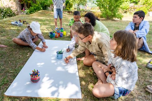 Visite-atelier en famille : Peinture collective
