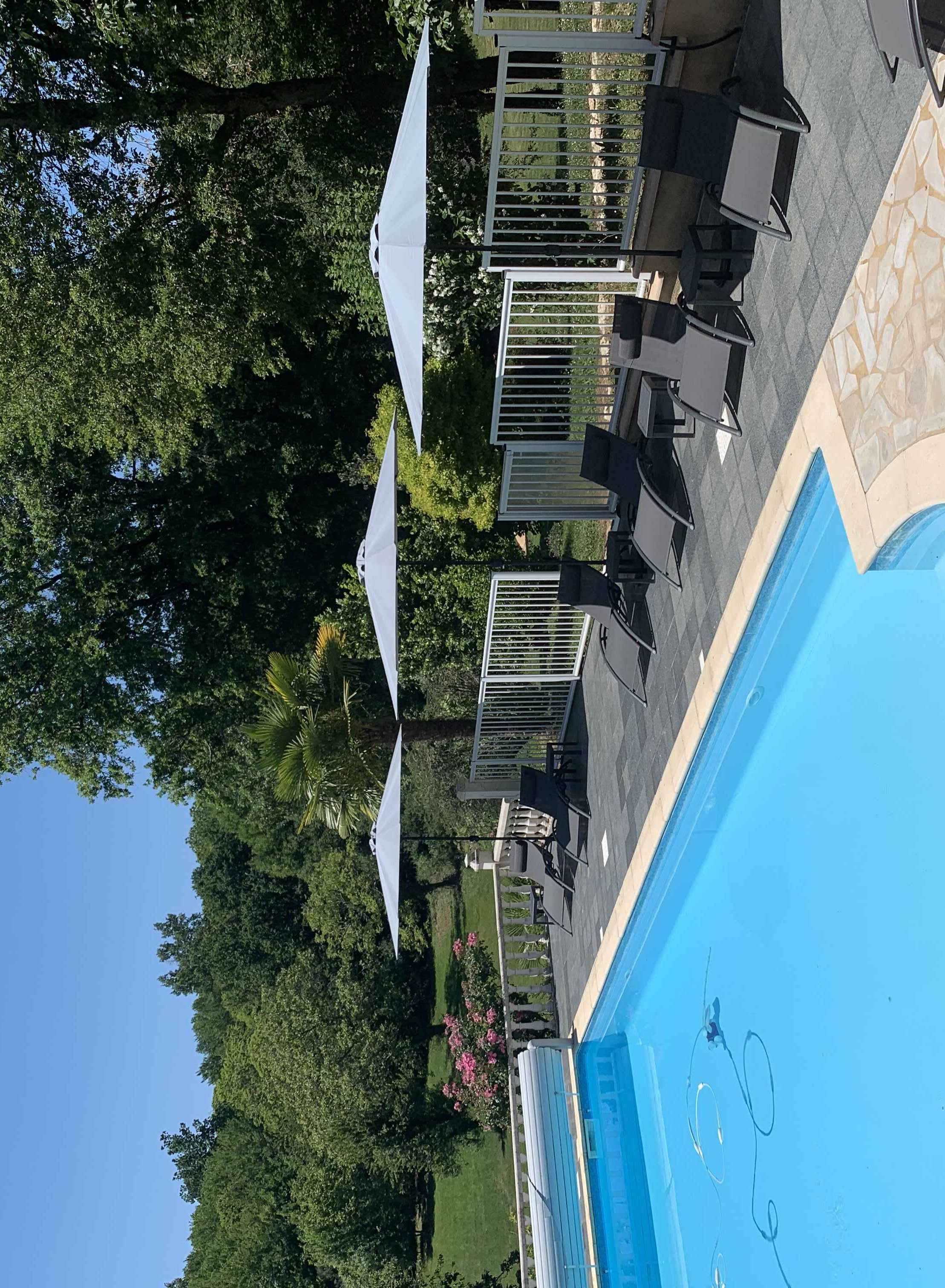 La Biche au Bois, Montcléra - photo 8