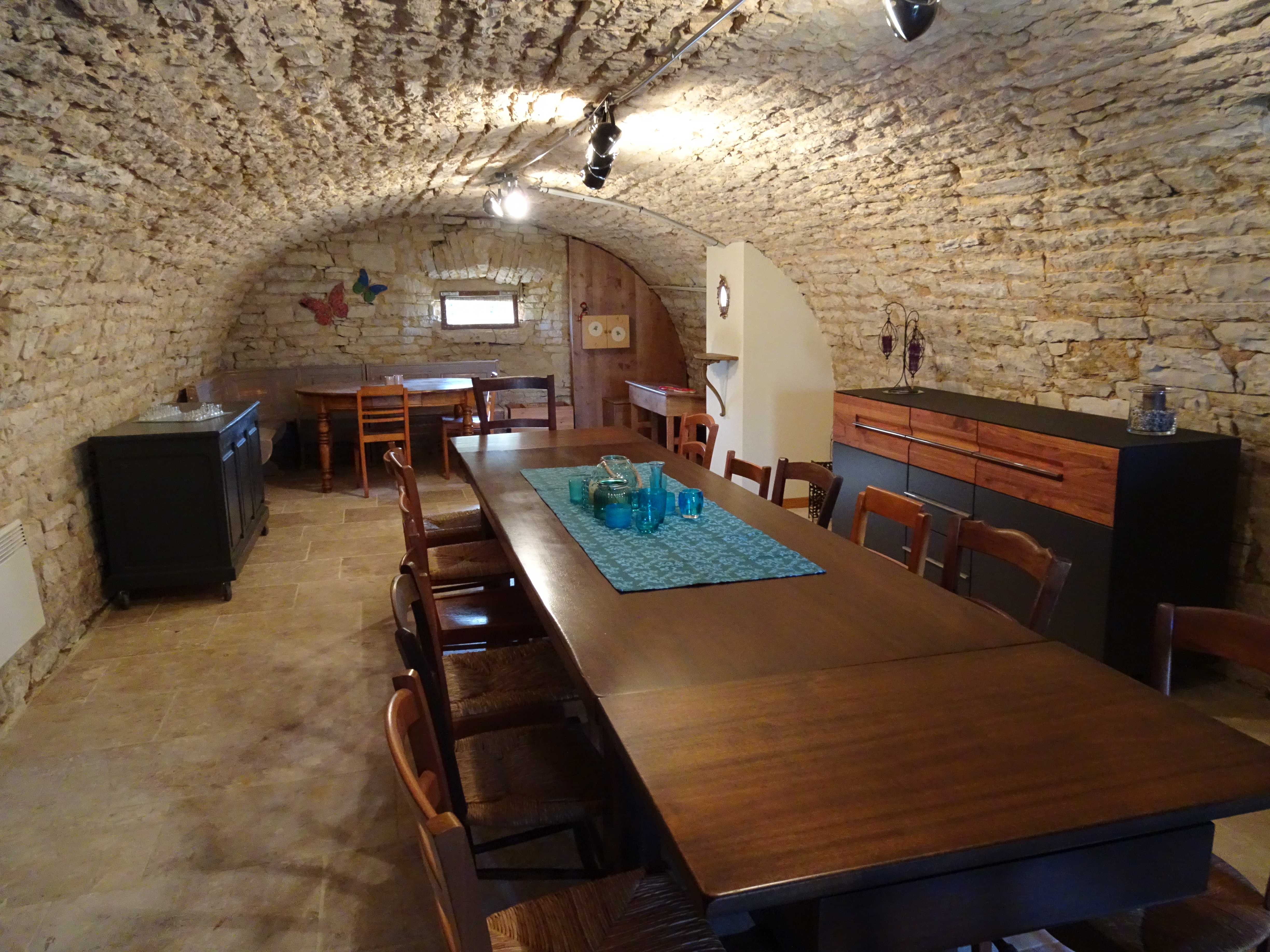 Aminata, Pontcirq - photo 7