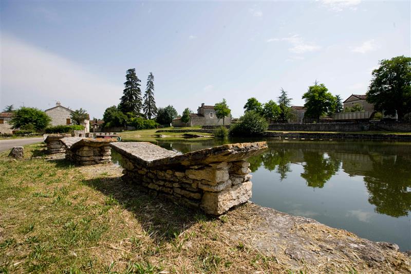 Lavoir à Aujols