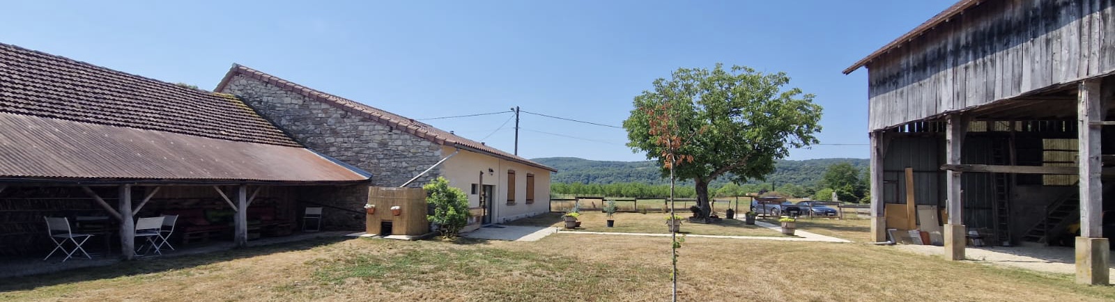 Maison d’hôtes Les chambres de Mona à Tauriac