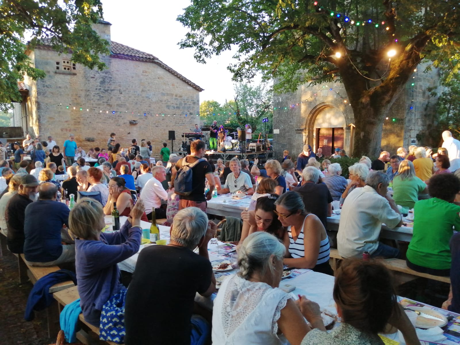 Marché gourmand musical à Pomarède, Pomarède