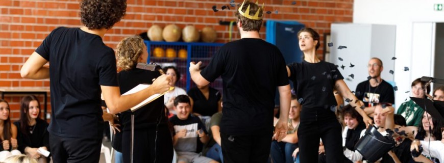 Théâtre de l'Usine - "Mon royaume pour un cheval"