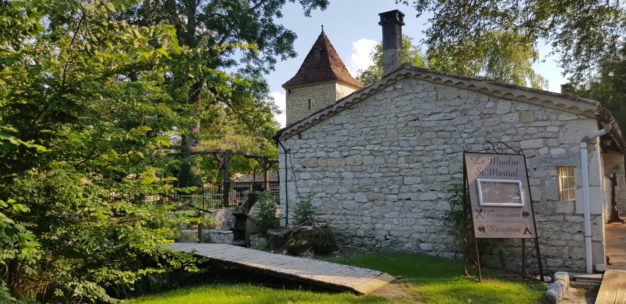La Guinguette de Saint Martial & Bar à Jeux