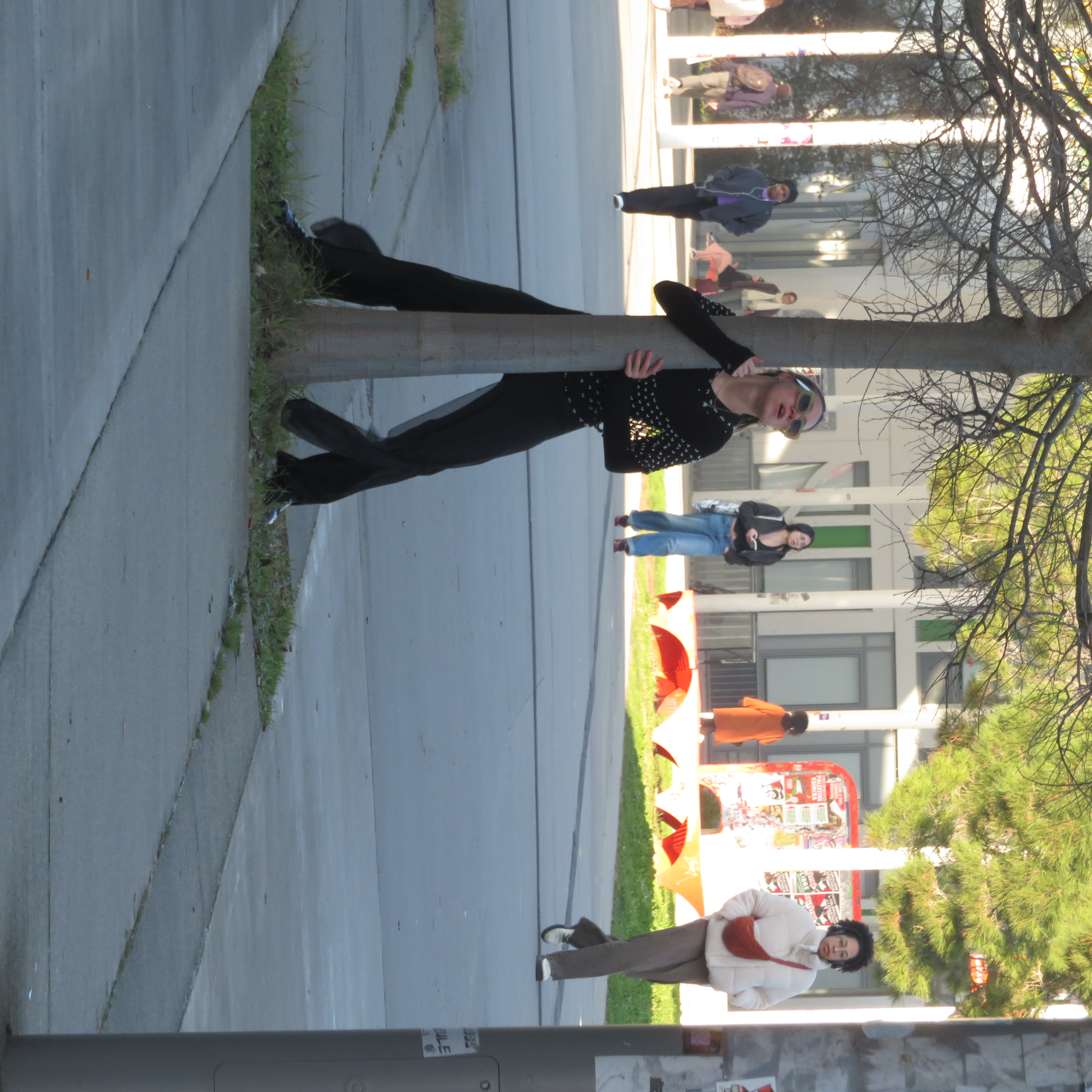 On voit même pas la mer - Déambulation théâtrale, Lanzac - photo 4