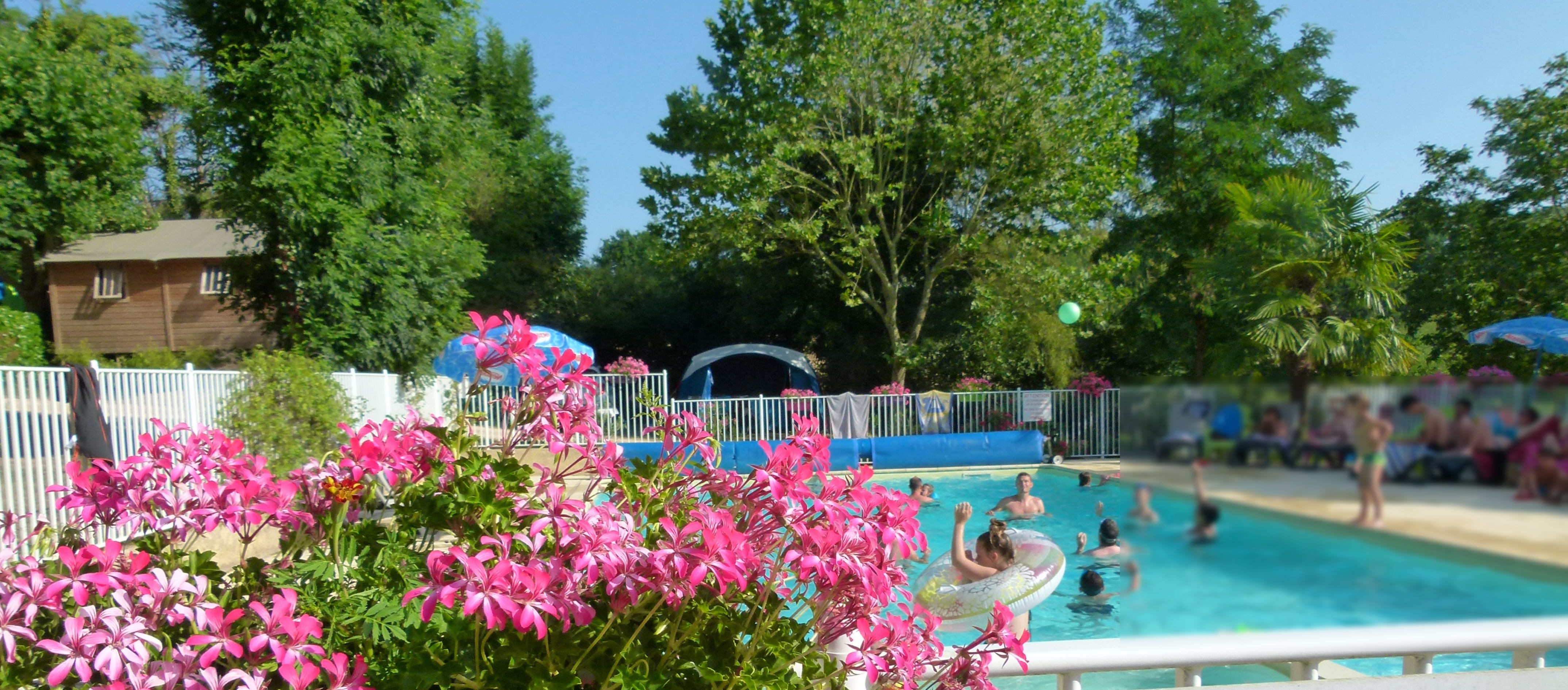 Camping Le Pigeonnier, Miers - photo 17