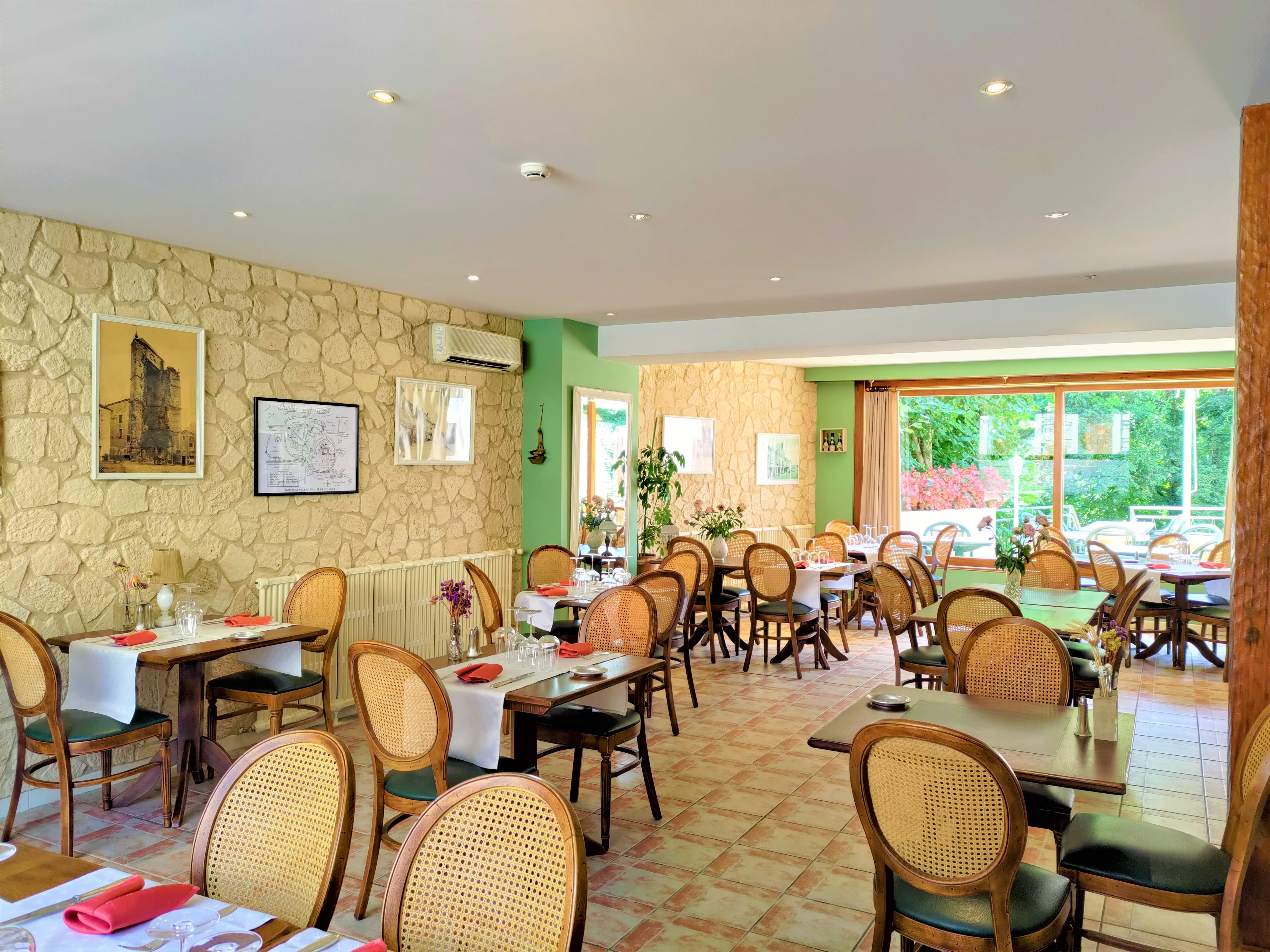 Restaurant Les Ambassadeurs, Souillac - photo 2