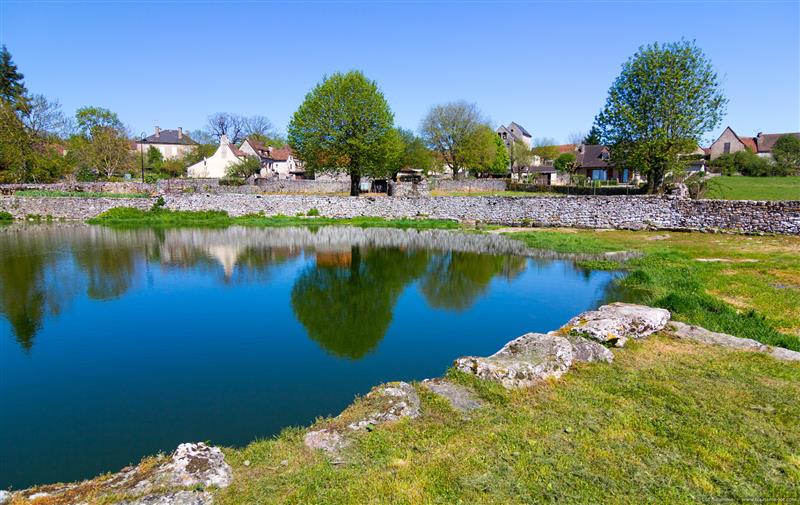 Près du Lac de Reilhac
