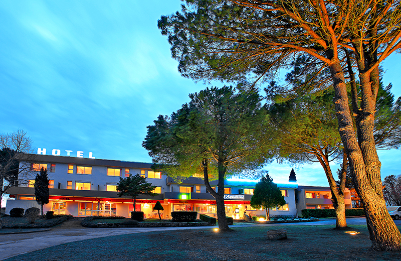 Hôtel Restaurant Domaine Les Trois Pins