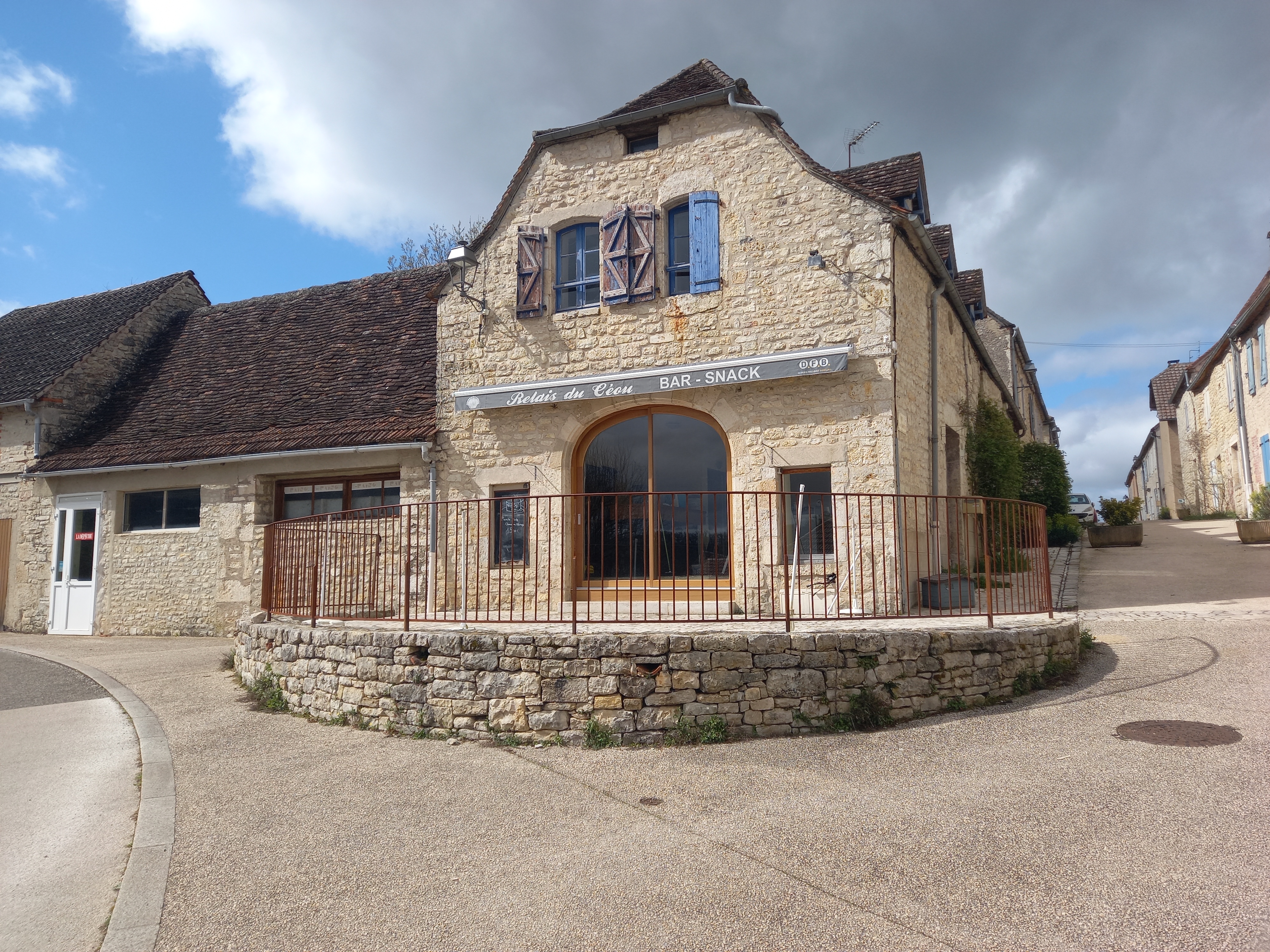 Causalis, Montfaucon - photo 47