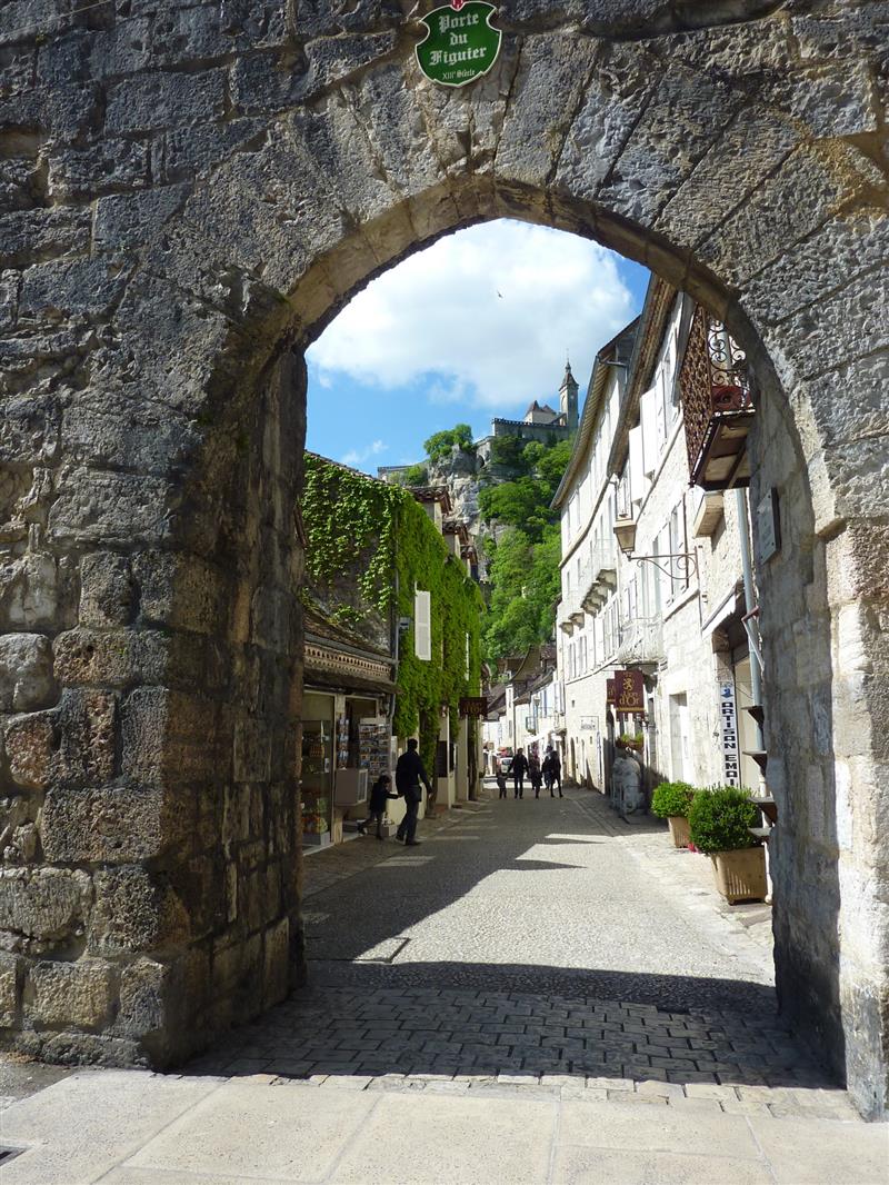 Rocamadour - Porte du Viguier _02 © Lot Tourisme - C. Sanchez