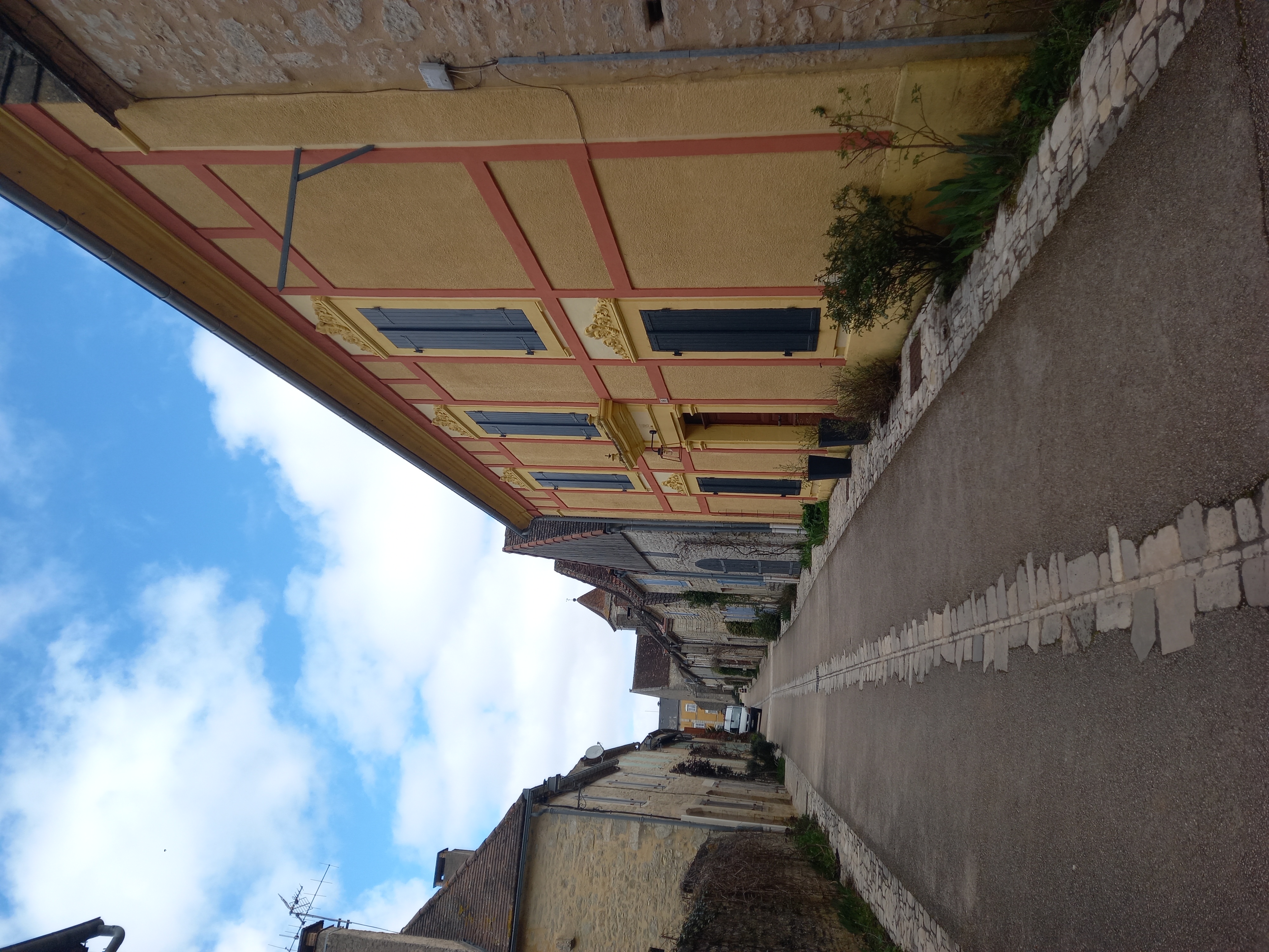Causalis, Montfaucon - photo 49