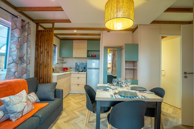 Camping La Clairière écolieu de vacances, Lamothe-Fénelon - photo 3