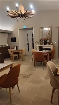 Salle voûtée du restaurant