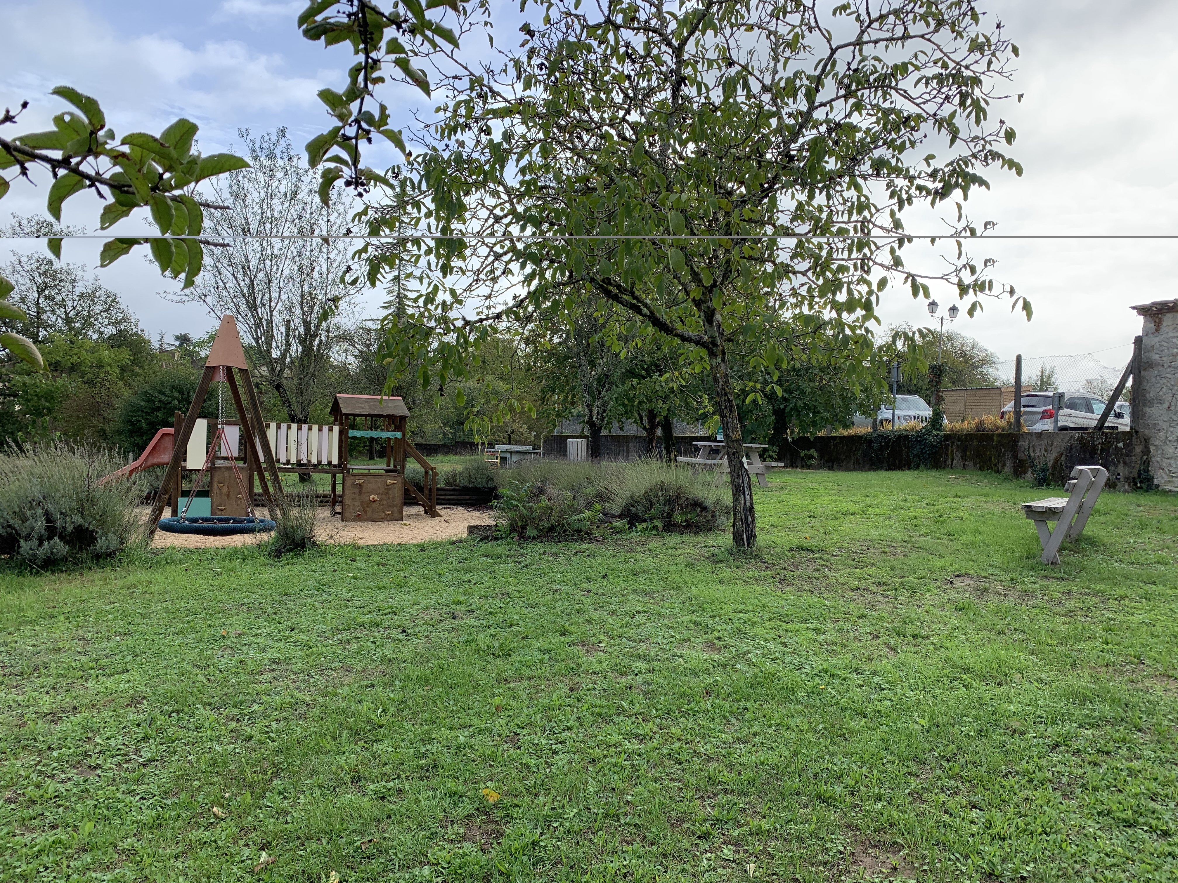 Aires de jeux et de pique nique du Montat, Le Montat - photo 3