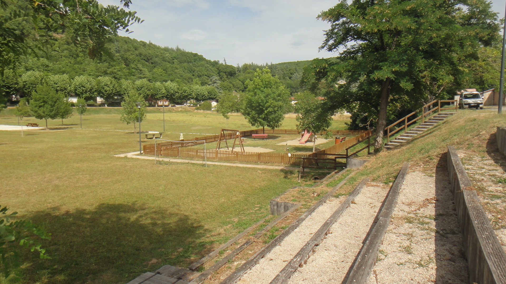 Aire de jeux et de pique-nique de Saint Géry, Saint Géry-Vers - photo 5