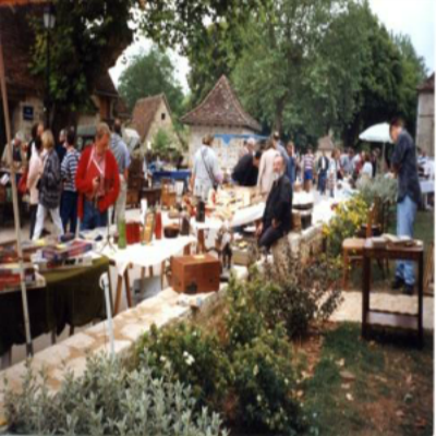 Brocante et vide-greniers