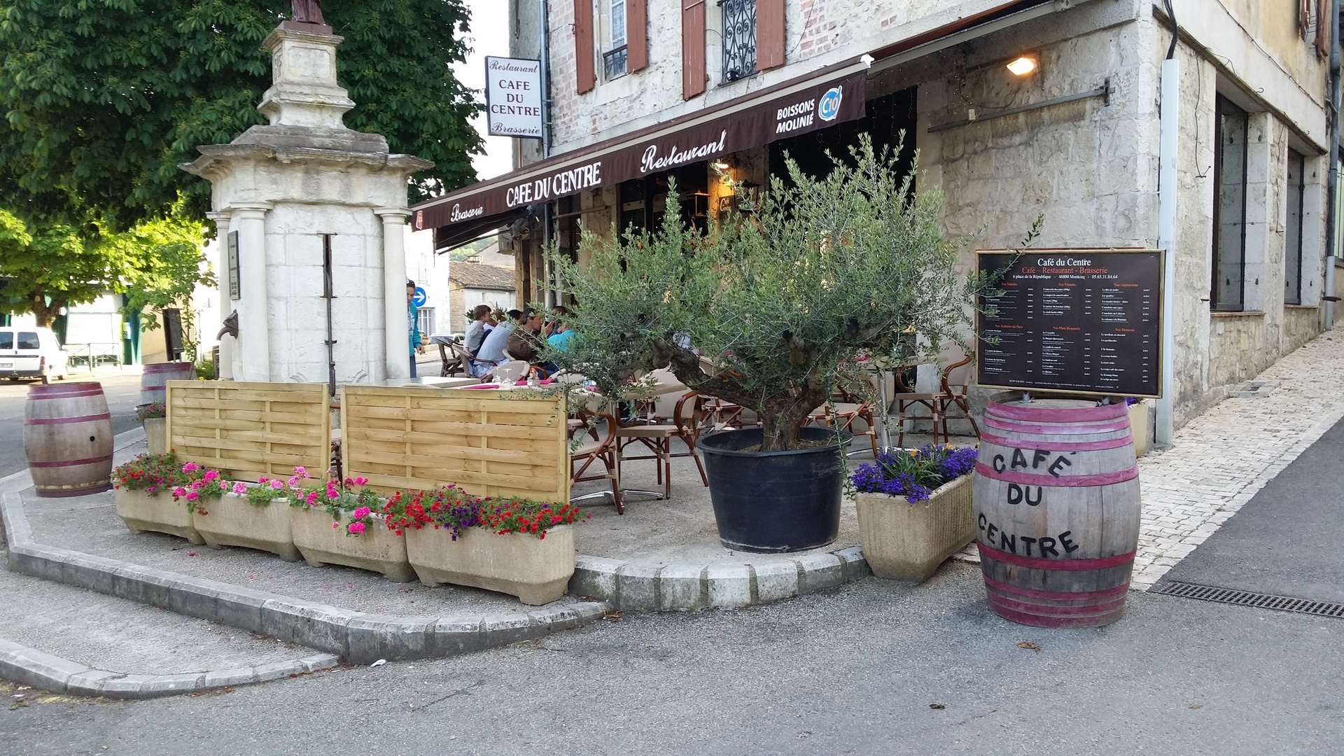 Restaurant Le Café du Centre, Montcuq-en-Quercy-Blanc