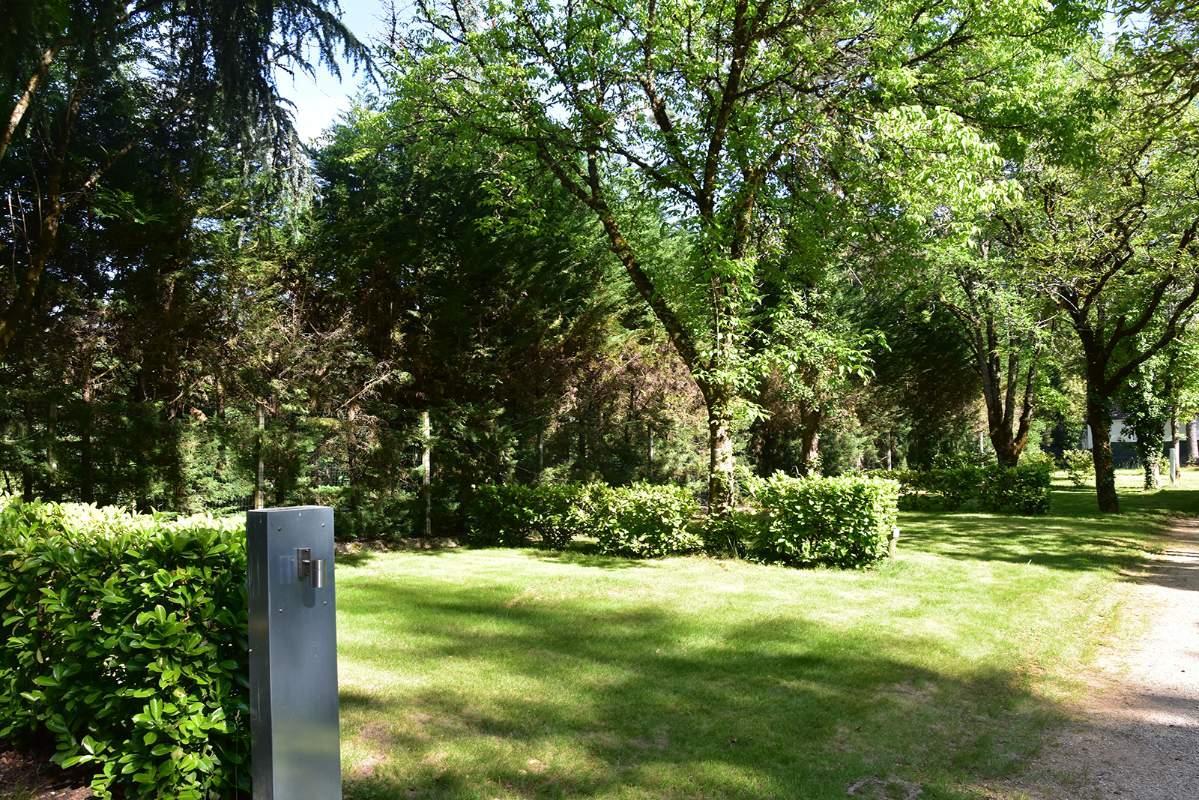 Aire du Camping La Cheneraie