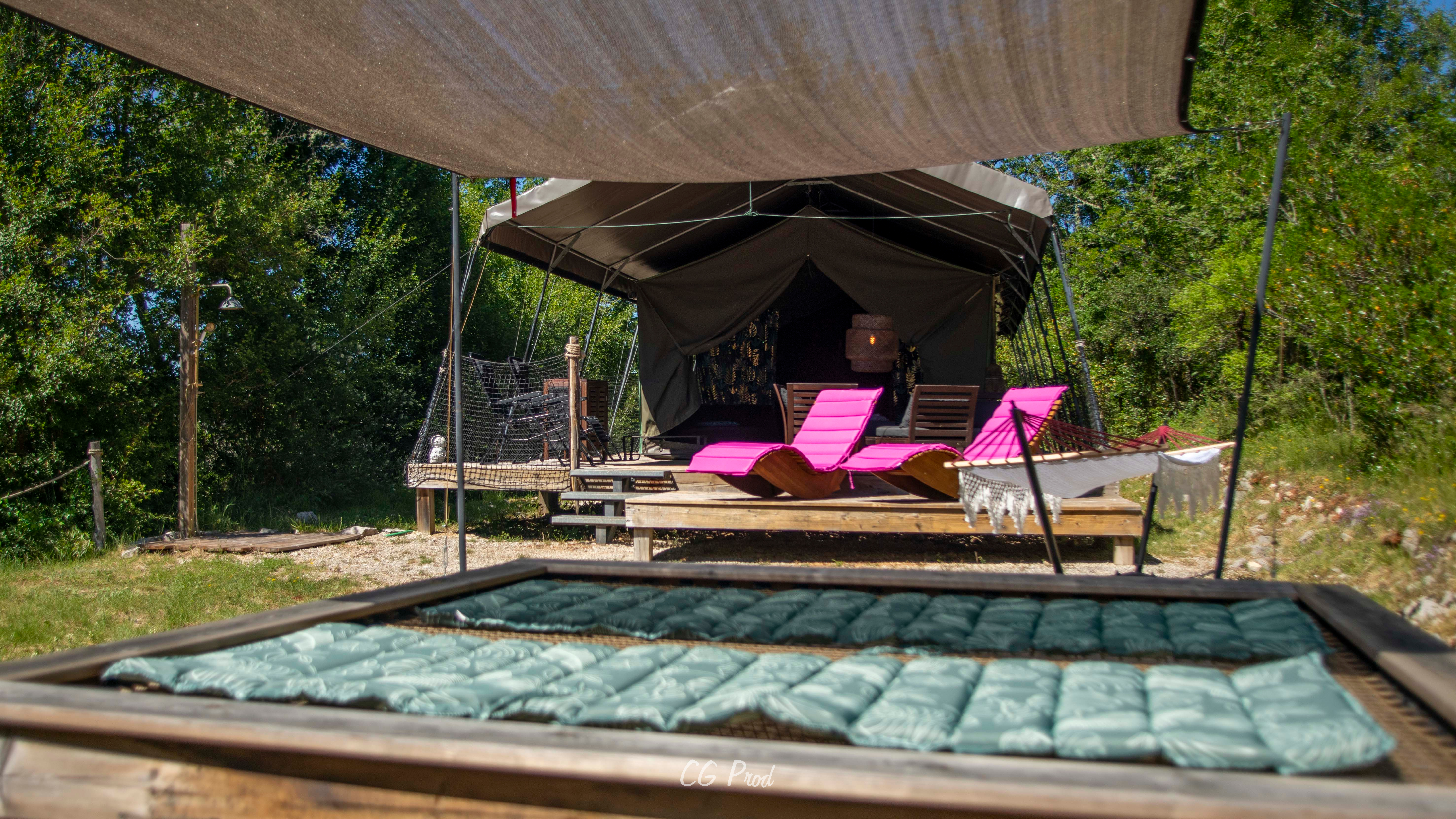 Aux Lodges du Mas de Nadal : Lodge Safari Suite pour 2 personnes avec Jacuzzi