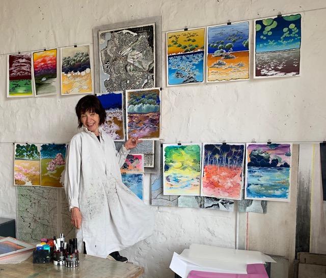 Exposition - Valser avec les arbres par-dessus le ciel