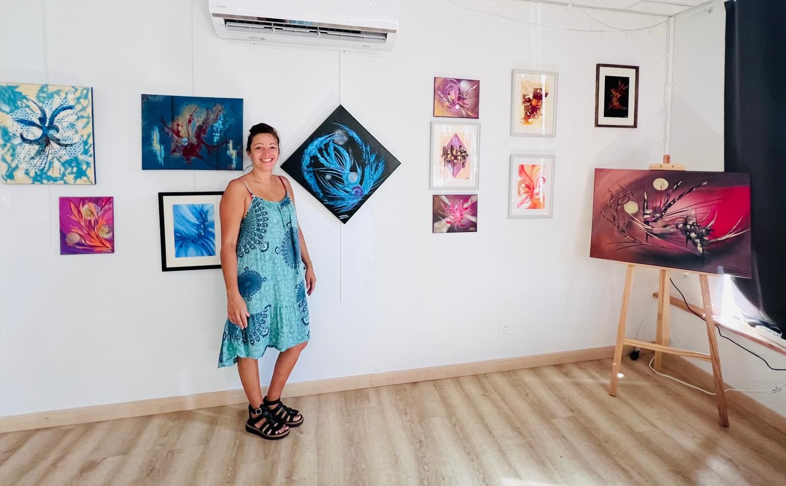 Exposition à Felzins : peintures intuitives vibratoires, Felzins