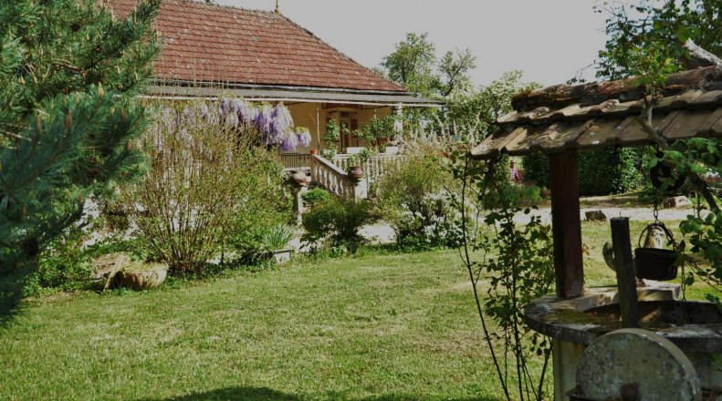 Gite du mas de Larroque, Caillac