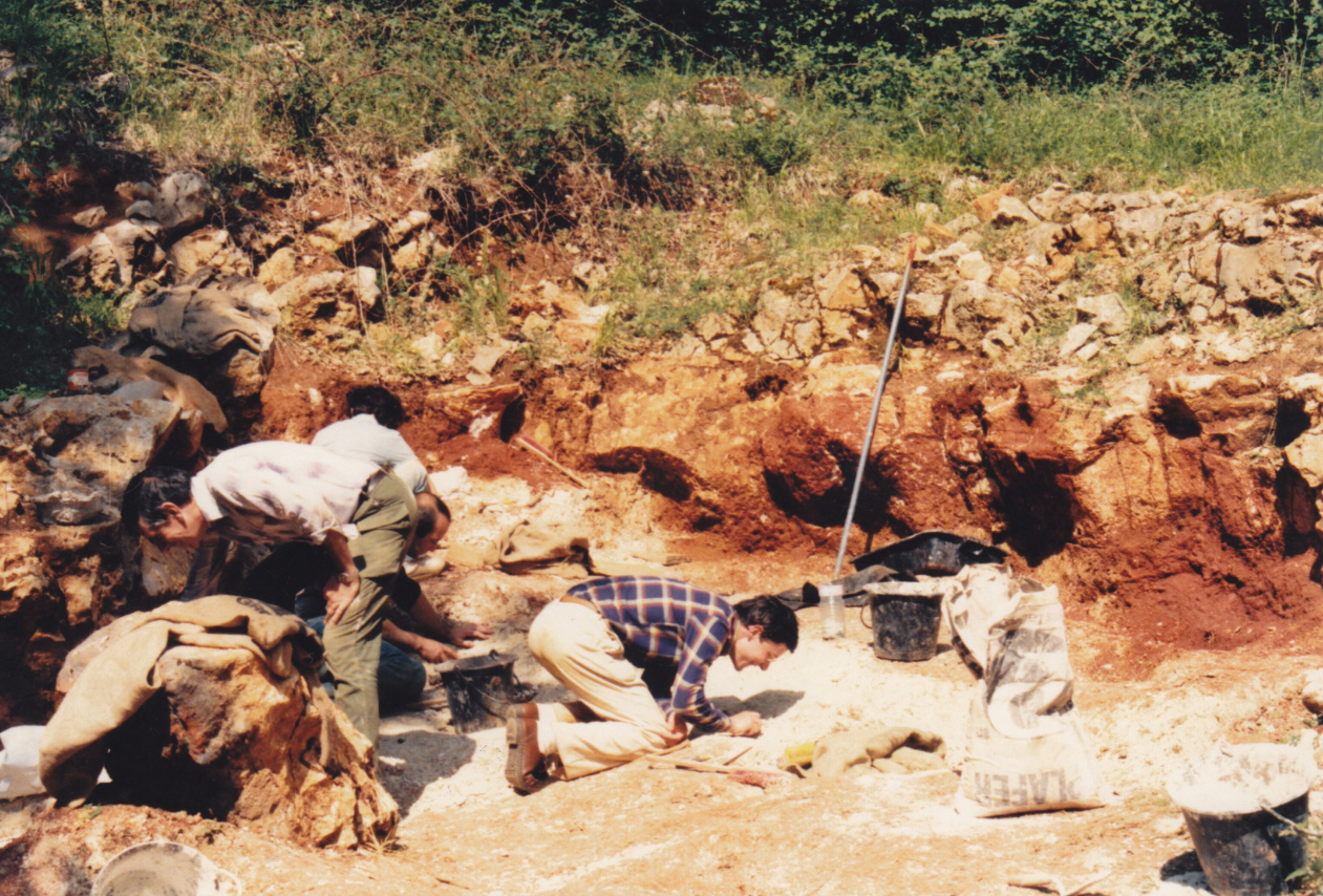 Présentation: "60 ans de fouilles dans les phosphatières"