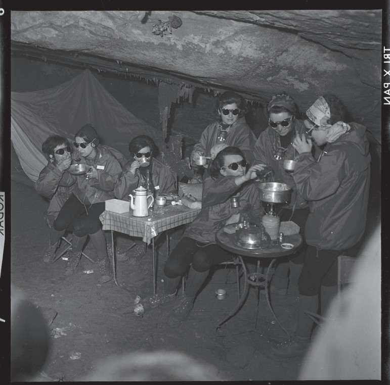 Festival Résurgence IX : Visite guidée/Expo : "Les Recluses de Lacave", 60 ans après, entre souvenirs et expériences