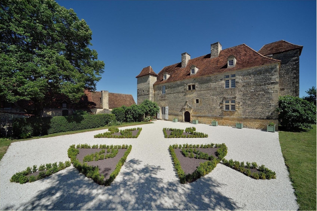 Visite du "Château de Lantis" à Dégagnac