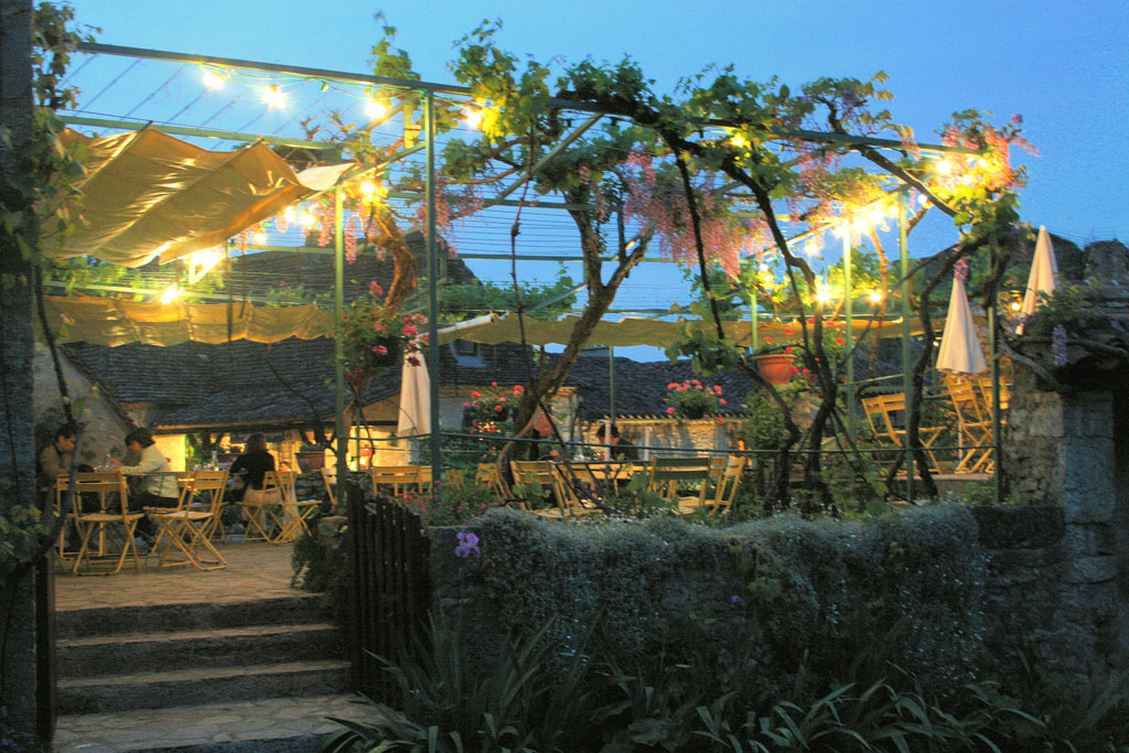 Restaurant Bar Lapopie, Saint-Cirq-Lapopie - photo 4