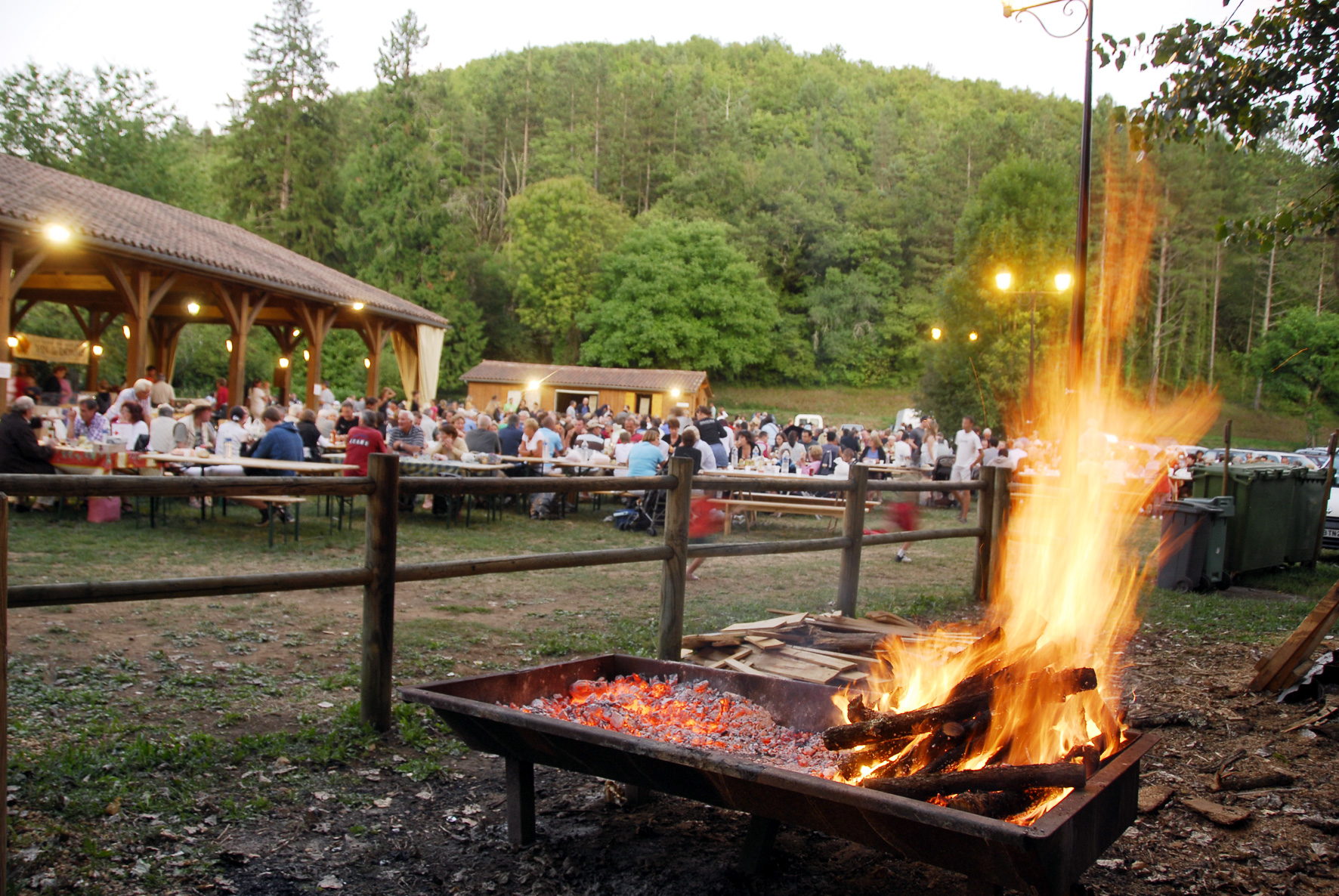 Marché des producteurs - Barbecue à Montcléra