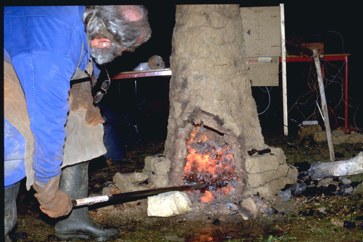 Archéologie expérimentale de métallurgie du bronze et du fer