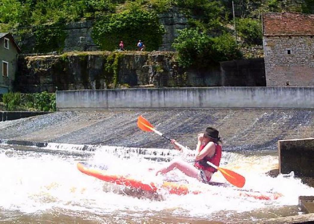 Kayak suk 10.6 paddle sur la rivière célé 