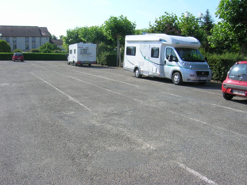 Aire d'accueil et de services de Puy-l'Evêque