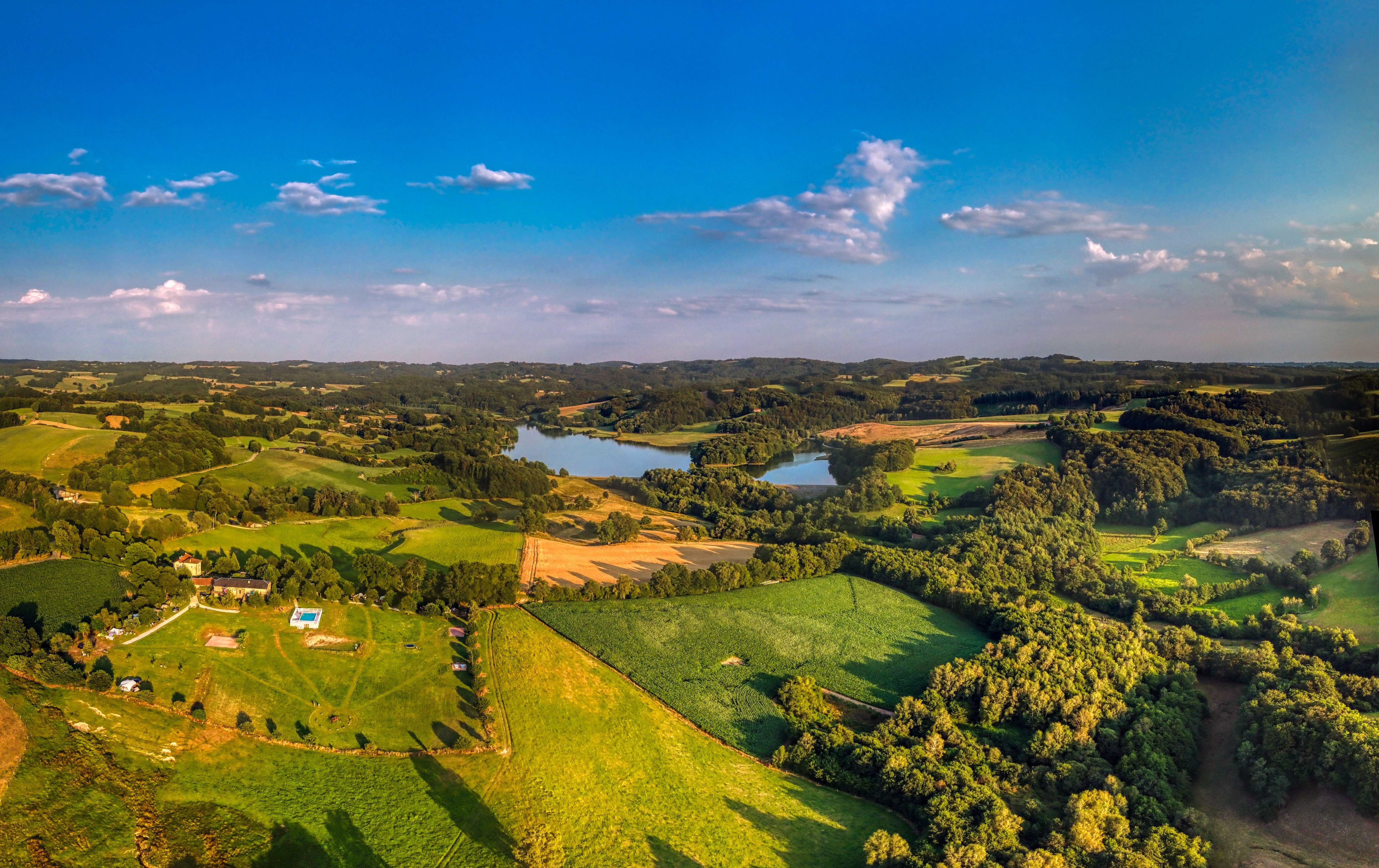 Domaine Les Teuillères, chambre d'hôtes à Sousceyrac-en-Quercy